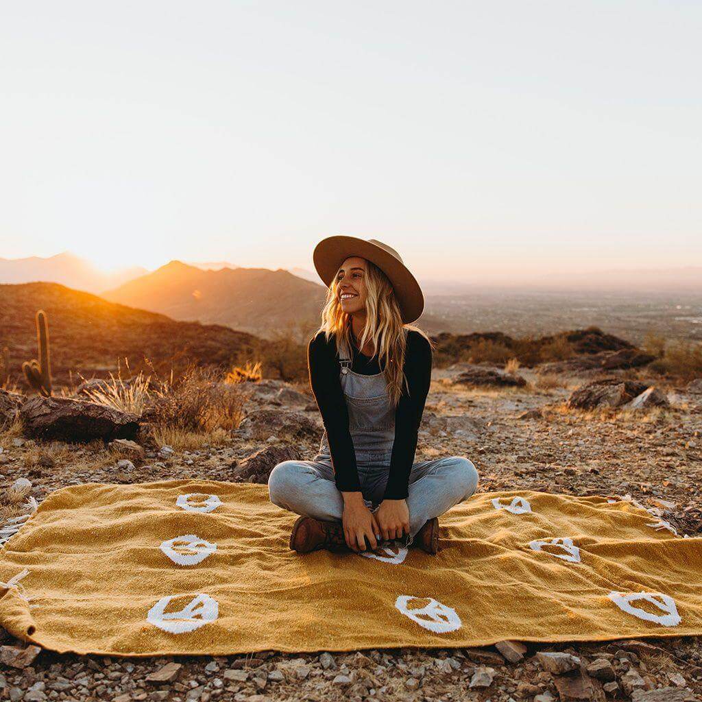 Peace Blanket - Trek Light